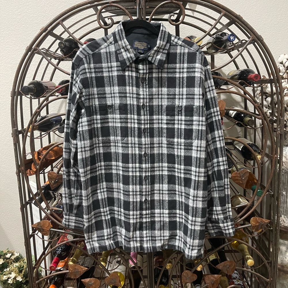 Pendleton Gray and White Plaid Men's Shirt XL